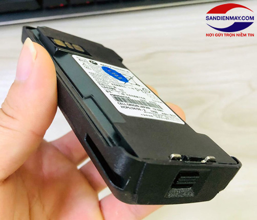 Pin máy bộ đàm Motorola CP 1300 PMNN4081A